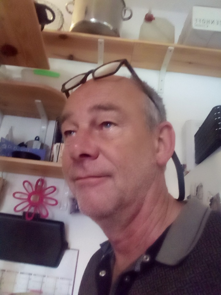 Profil de Maysan, 55 ans, Boite gay à Lully VD