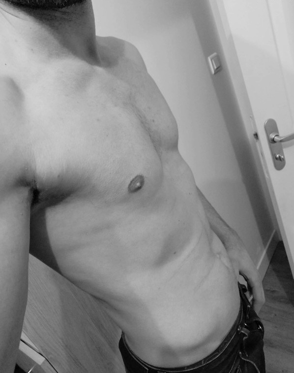Profil de Anujan, 39 ans, Boite gay à Bursinel