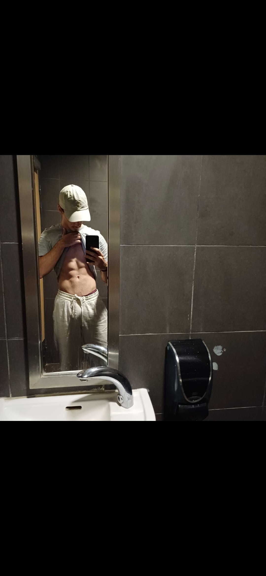 Profil de Félicien, 21 ans, Boite gay à Engelberg