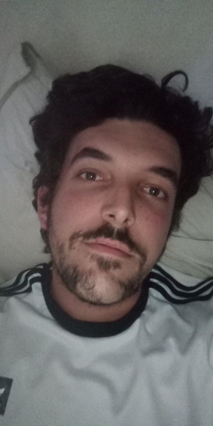 Profil de Nadjib, 26 ans, Boite gay à Dinhard