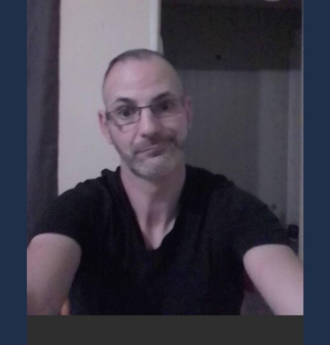 Profil de Youcef, 46 ans, Boite gay à Schiers