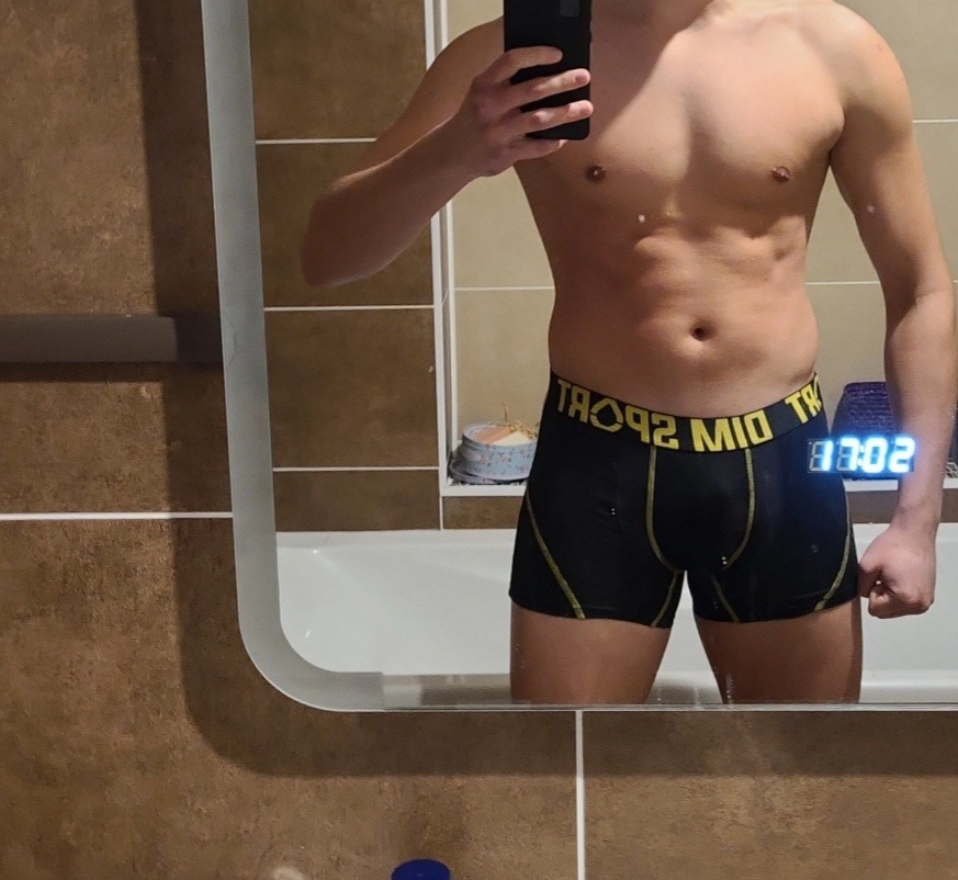 Profil de Niky, 24 ans, Boite gay à Silvaplana