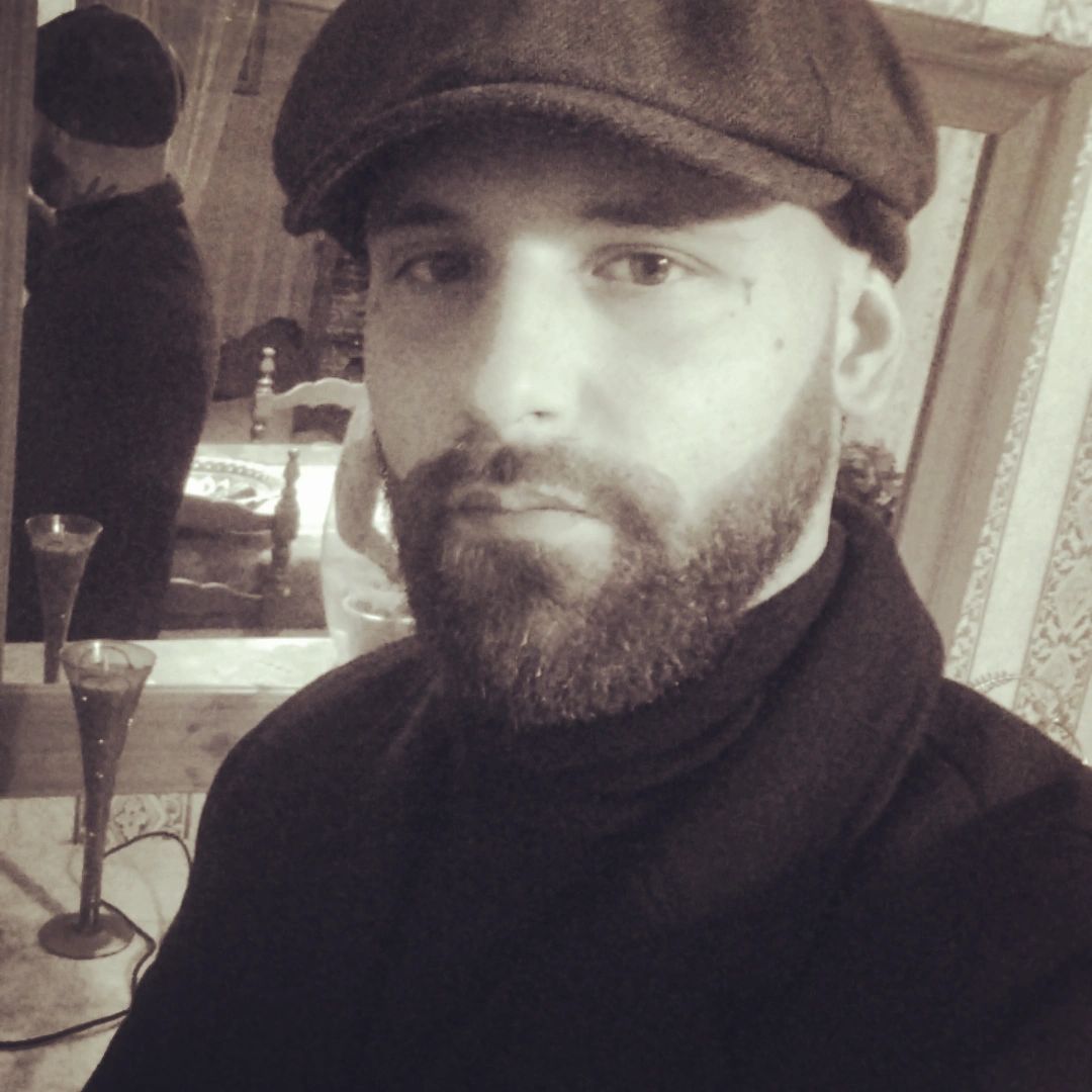 Profil de Santi, 33 ans, Boite gay à Weesen