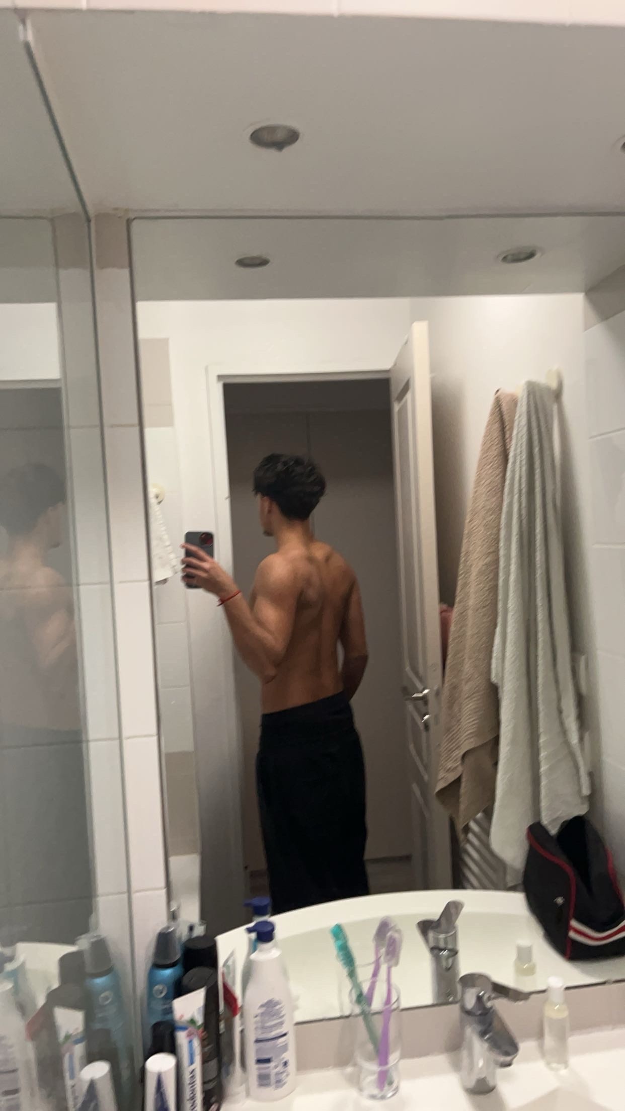 Profil de Tommaso, 19 ans, Boite gay à Göschenen