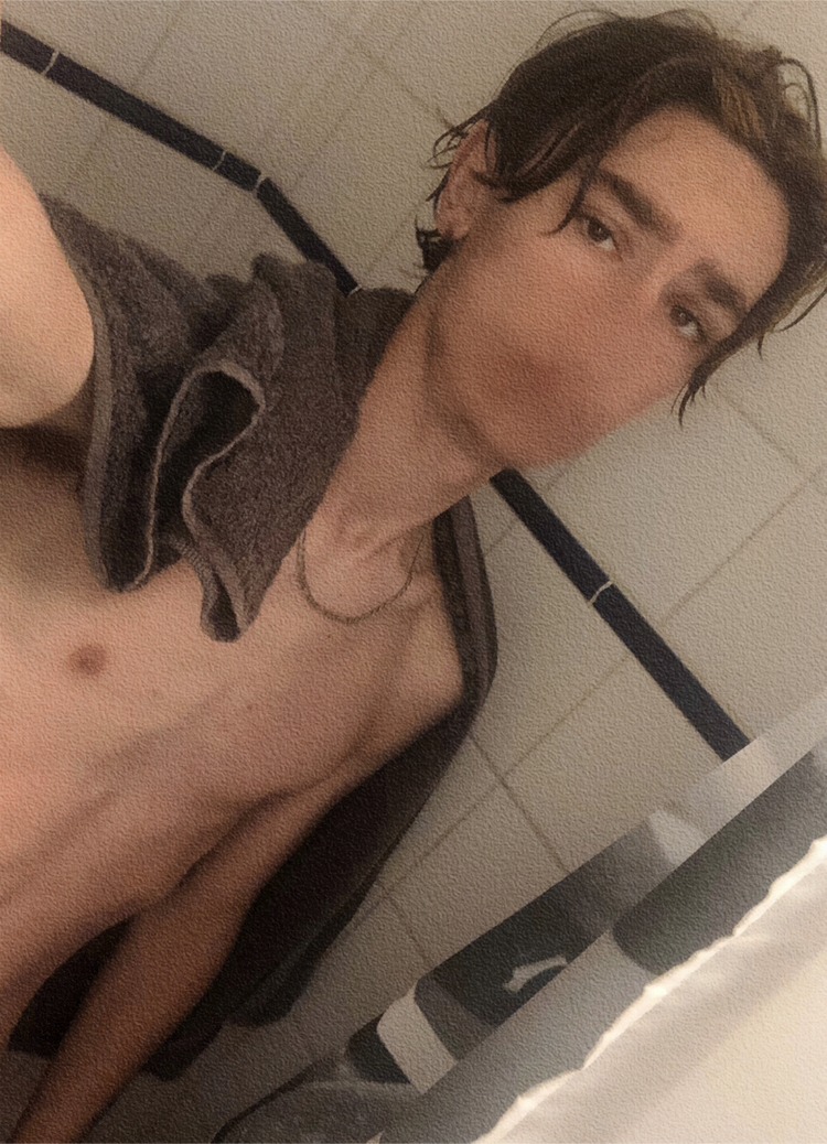 Profil de Frandy, 19 ans, Boite gay à Willadingen