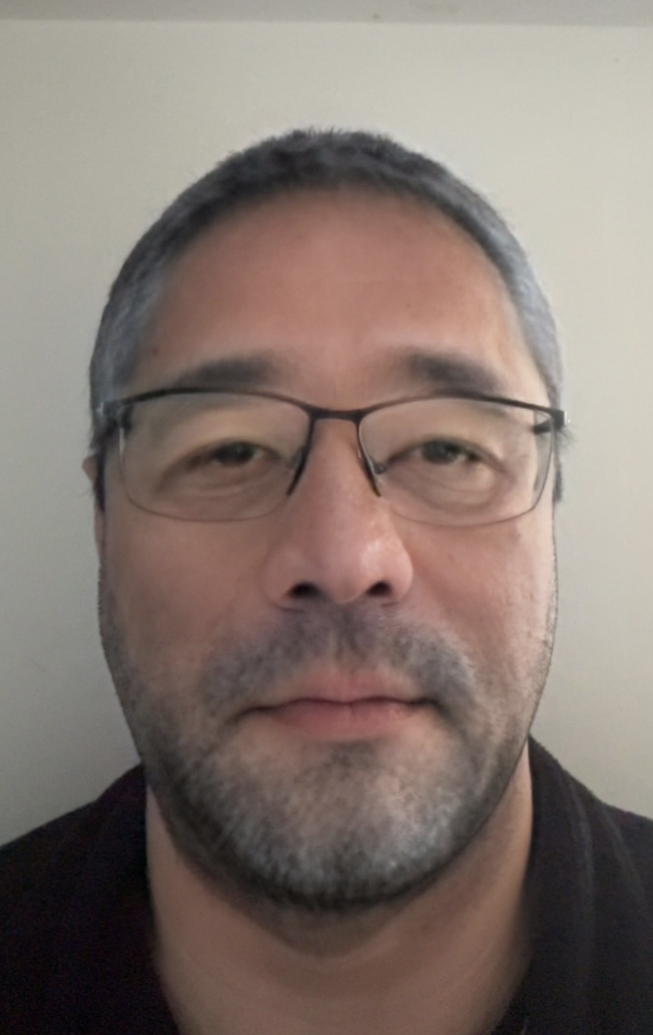 Profil de Ewann, 40 ans, Boite gay à Flendruz