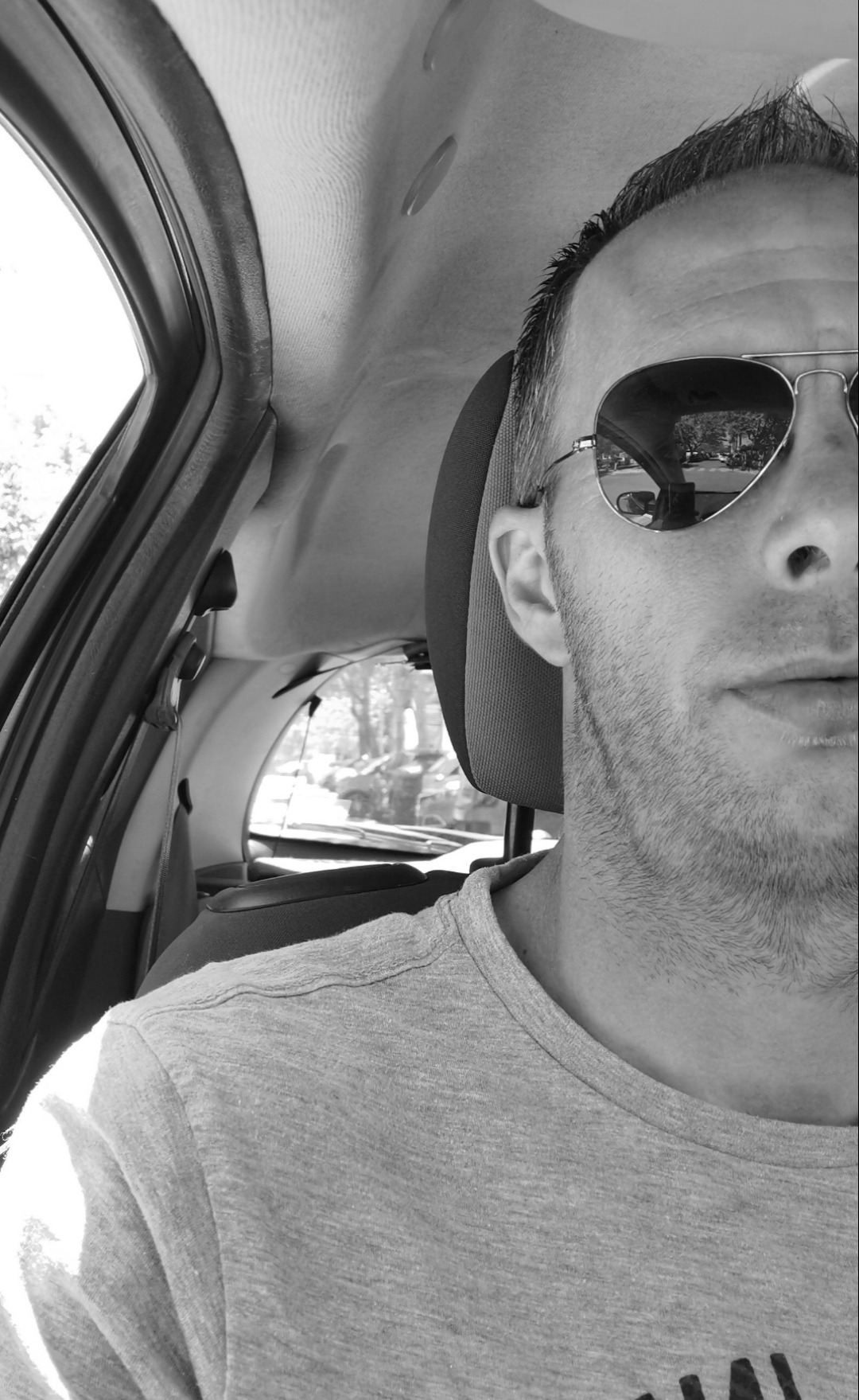 Profil de Ydris, 40 ans, Boite gay à Widen