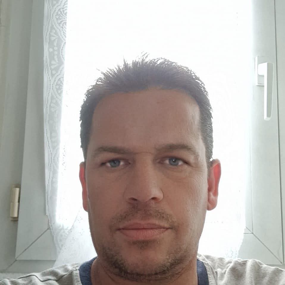 Profil de Olann, 50 ans, Boite gay à Luzein