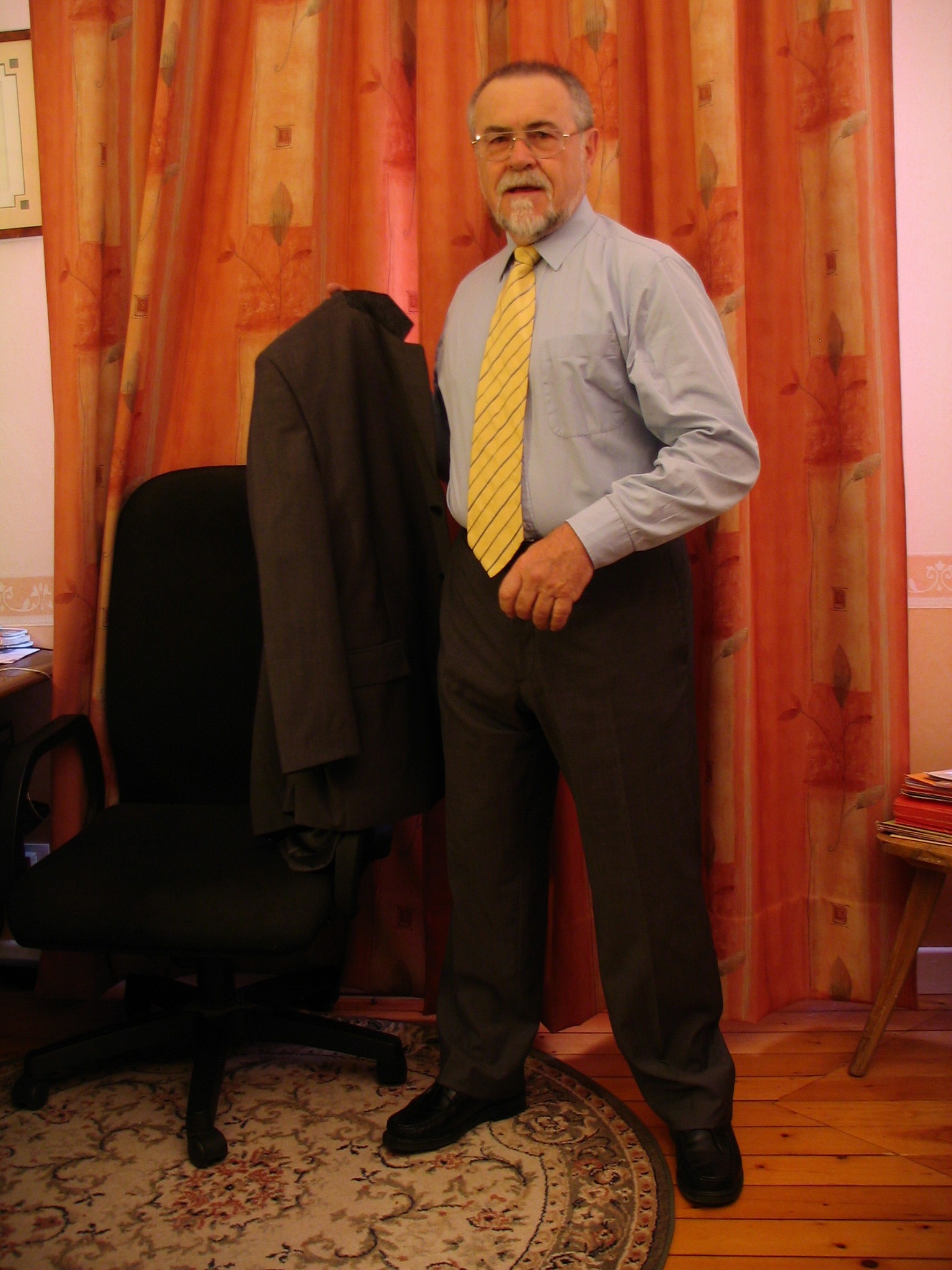 Profil de Cyrus, 53 ans, Boite gay à Marchissy