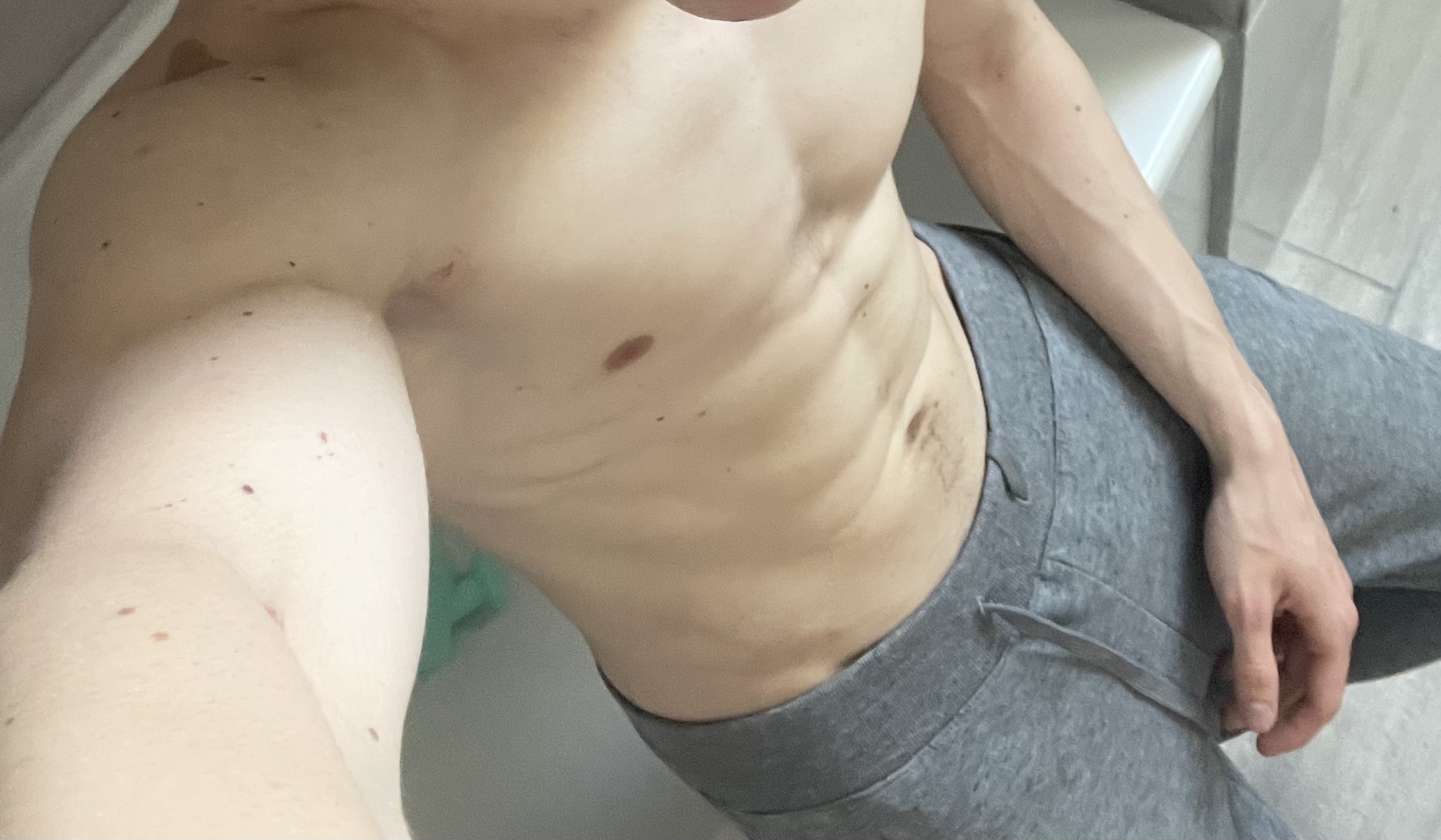 Profil de Abdelwahid, 26 ans, Boite gay à Rumisberg