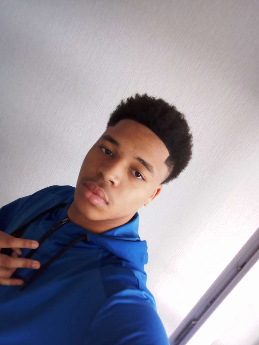 Profil de Jakob, 20 ans, Boite gay à Engelberg