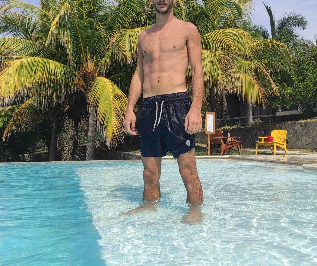 Profil de Ervan, 32 ans, Boite gay à Payerne