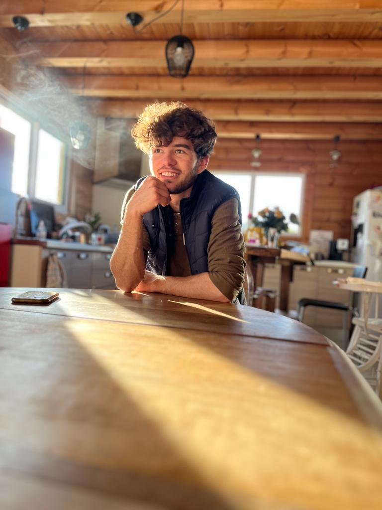 Profil de Kenjy, 28 ans, Boite gay à Marmorera
