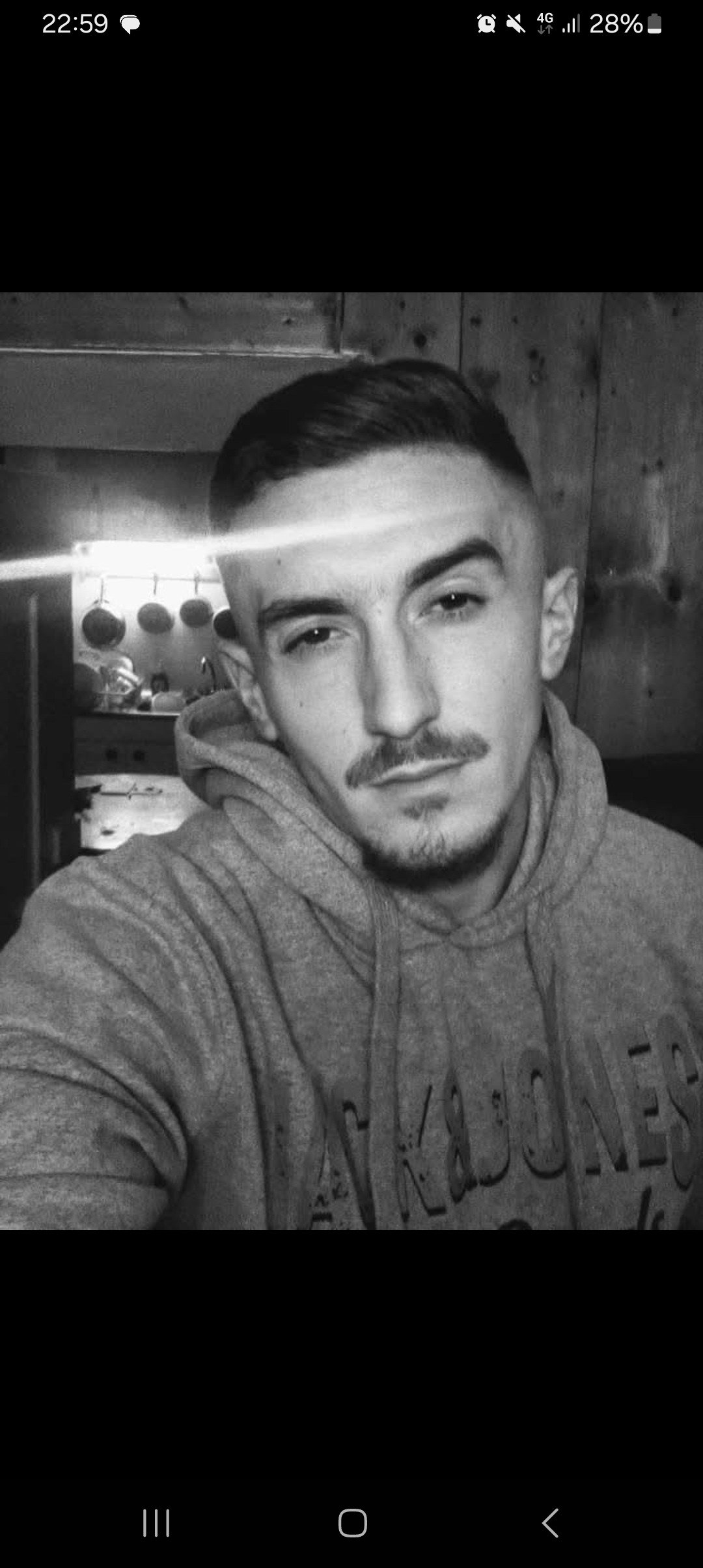 Profil de Nezir, 30 ans, Boite gay à Prangins