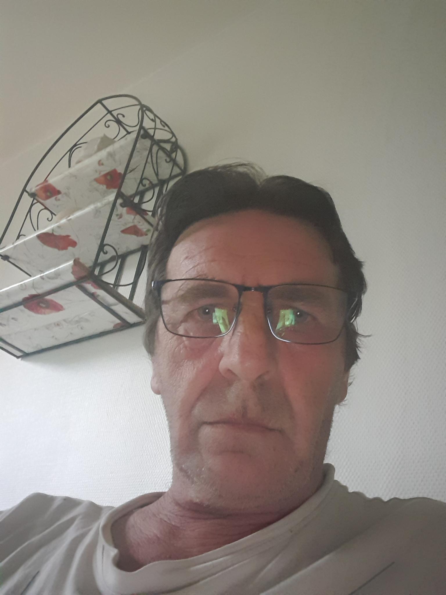 Profil de Willis, 55 ans, Boite gay à Naters