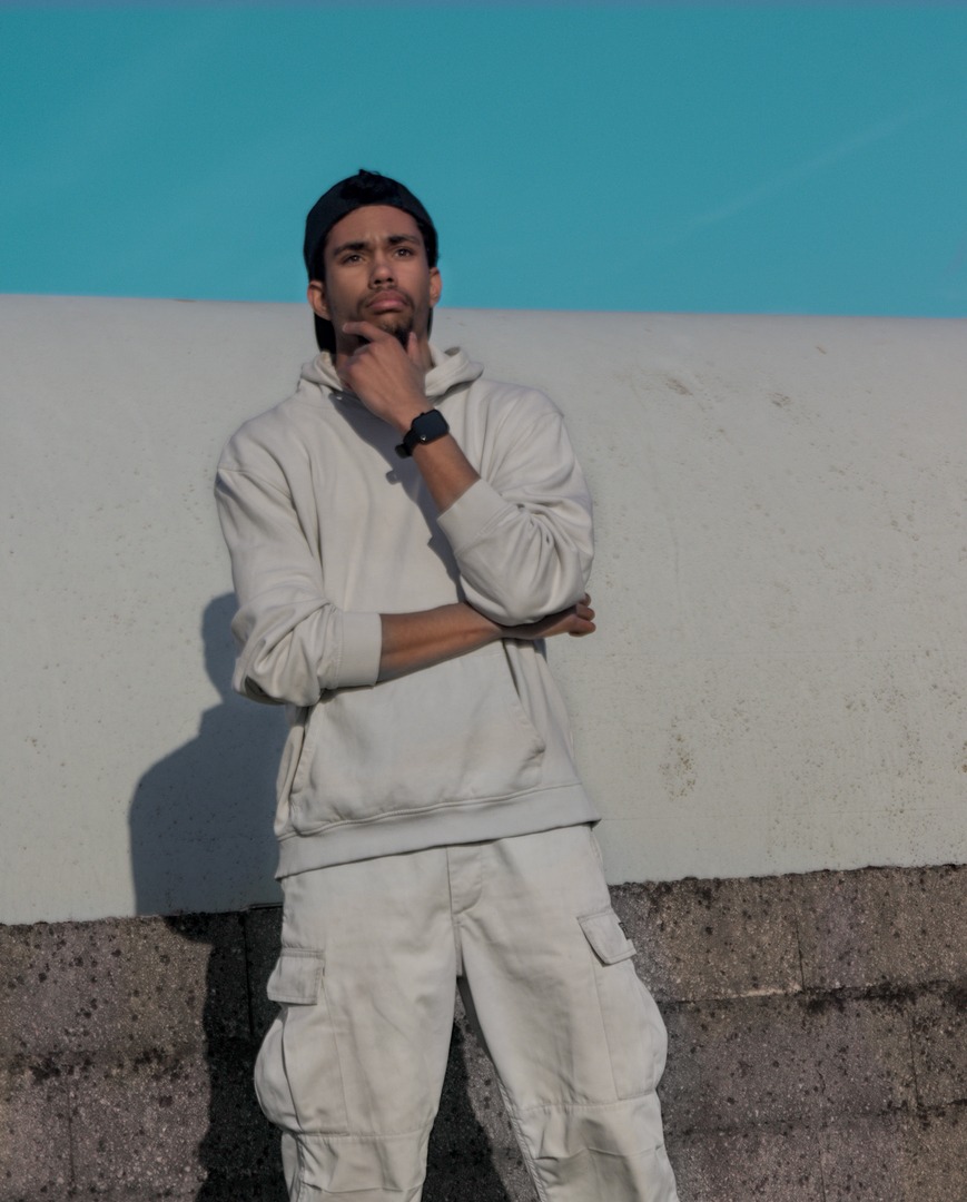 Profil de Moaad, 25 ans, Boite gay à Mirchel
