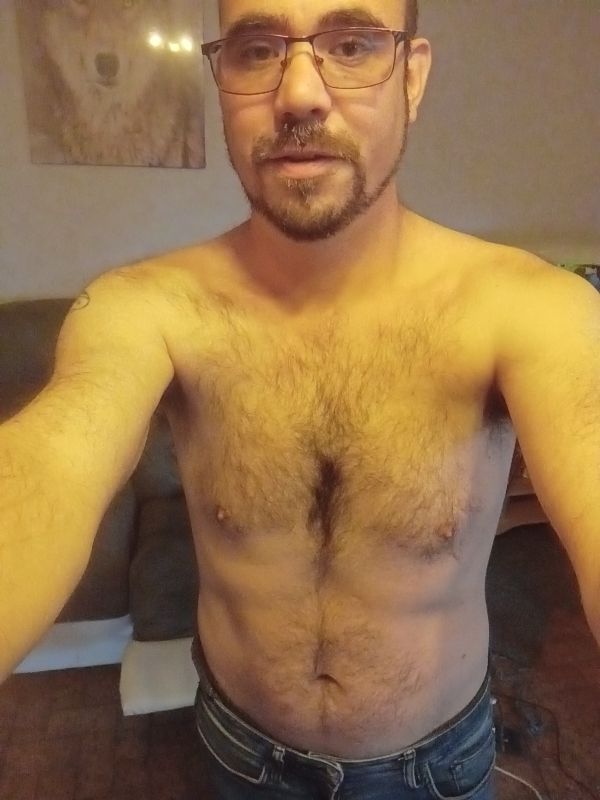 Profil de Aadel, 38 ans, Boite gay à Martina