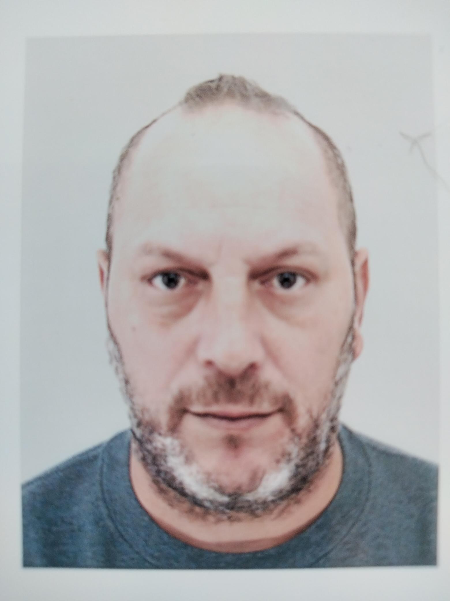 Profil de Giovani, 44 ans, Boite gay à Bévilard