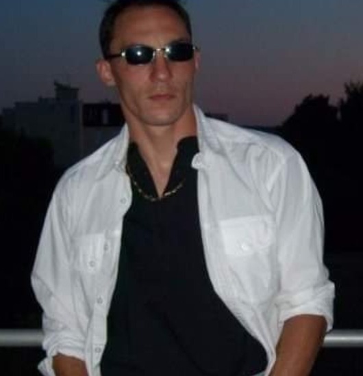 Profil de Laurel, 41 ans, Boite gay à Niouc
