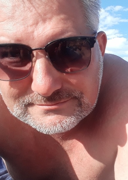 Profil de Qaïs, 51 ans, Boite gay à Donat