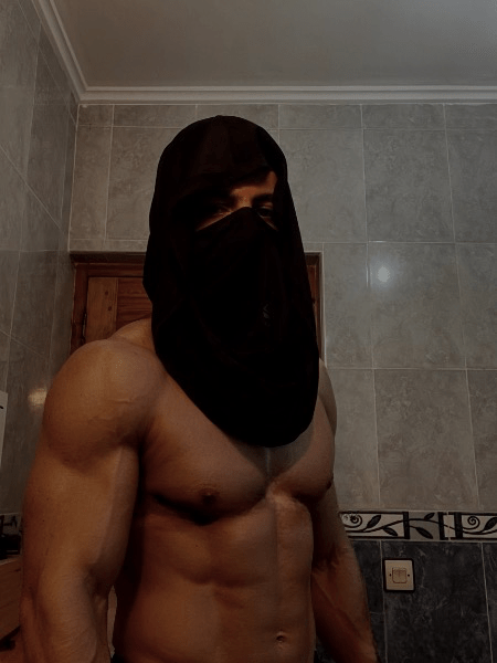 Profil de Eddine, 19 ans, Boite gay à Saillon
