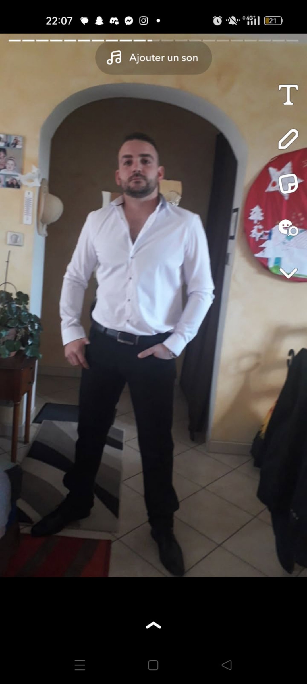Profil de Houssein, 34 ans, Boite gay à Ottenbach