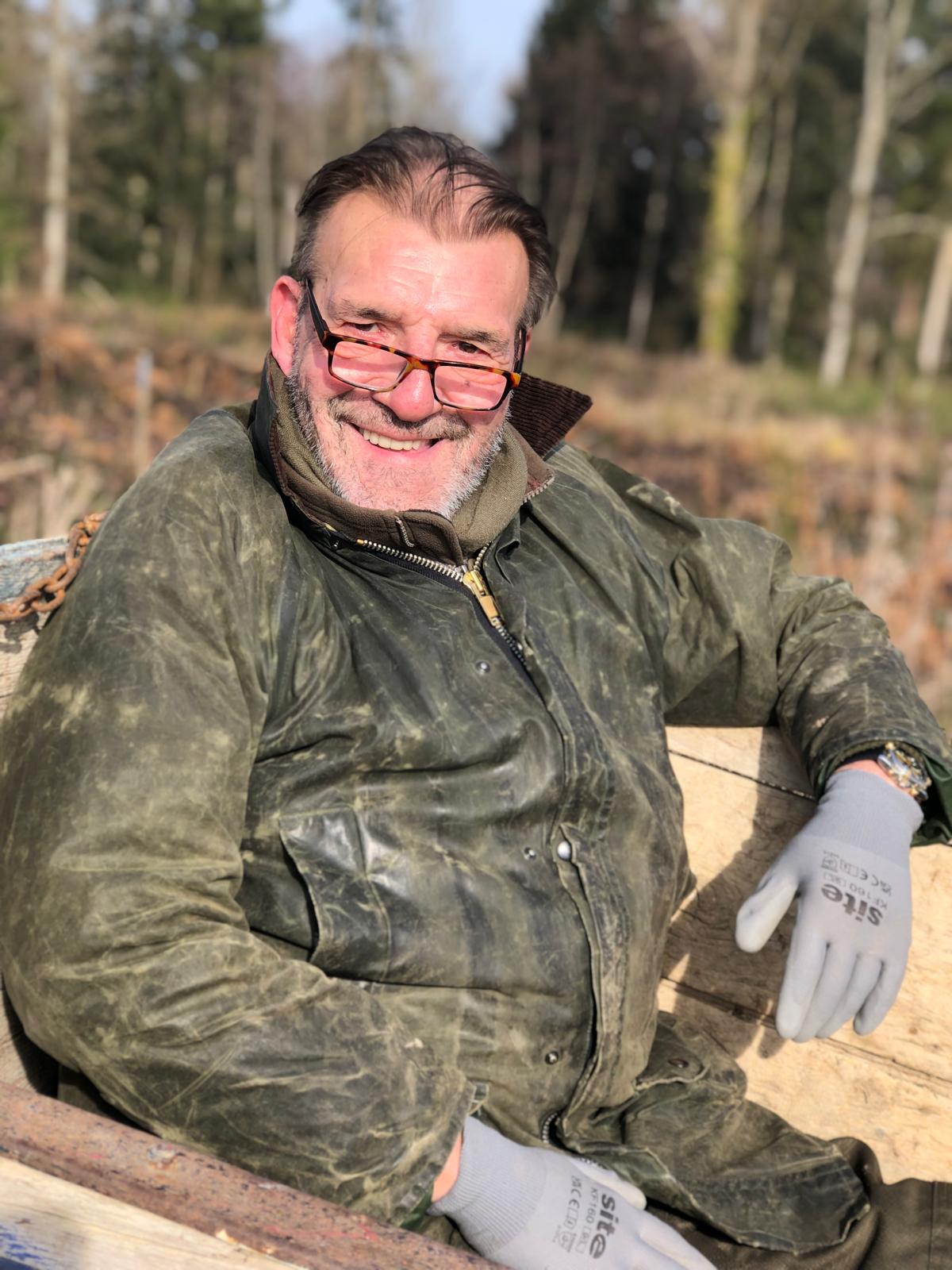 Profil de Jalal, 55 ans, Boite gay à Champéry