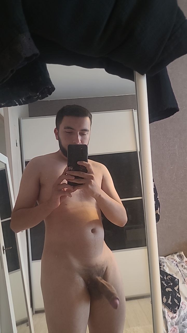 Profil de Natheo, 20 ans, Boite gay à Lobsigen