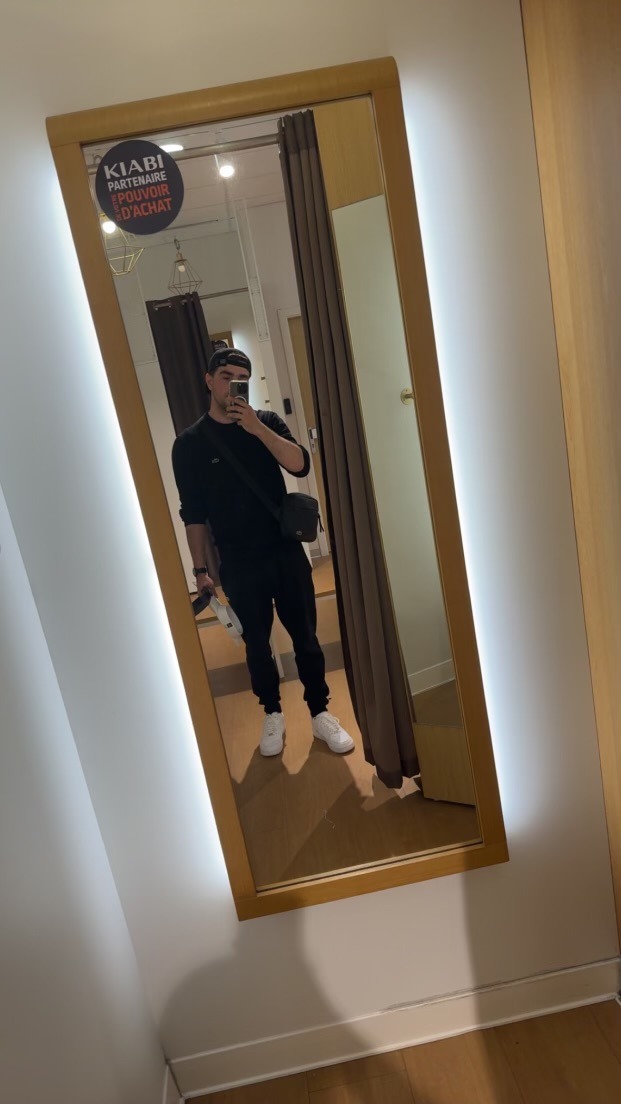 Profil de Nadav, 22 ans, Boite gay à Luven