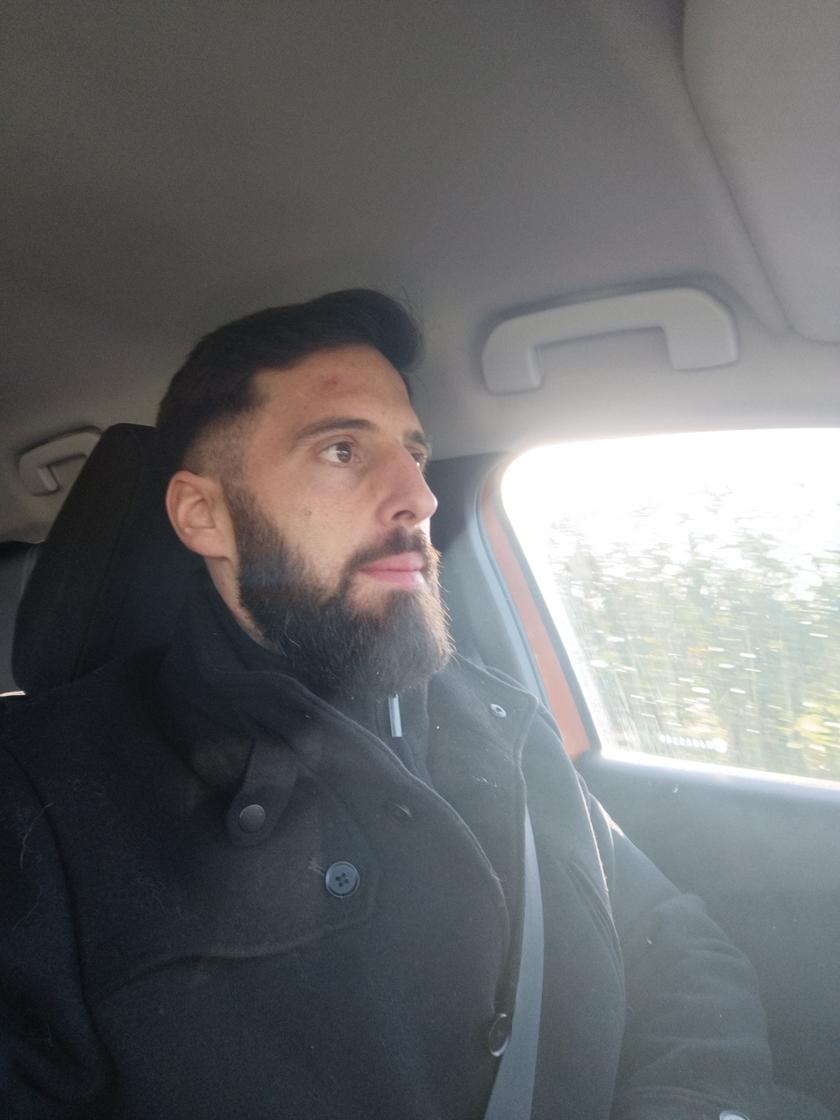 Profil de Mauro, 34 ans, Boite gay à Vulliens