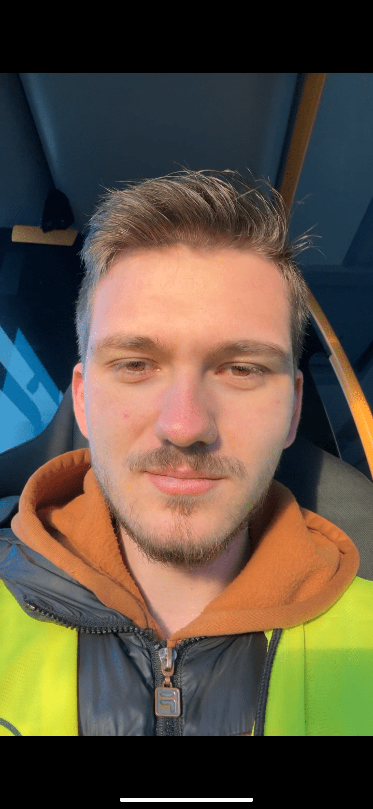 Profil de Tidjani, 22 ans, Boite gay à Friltschen