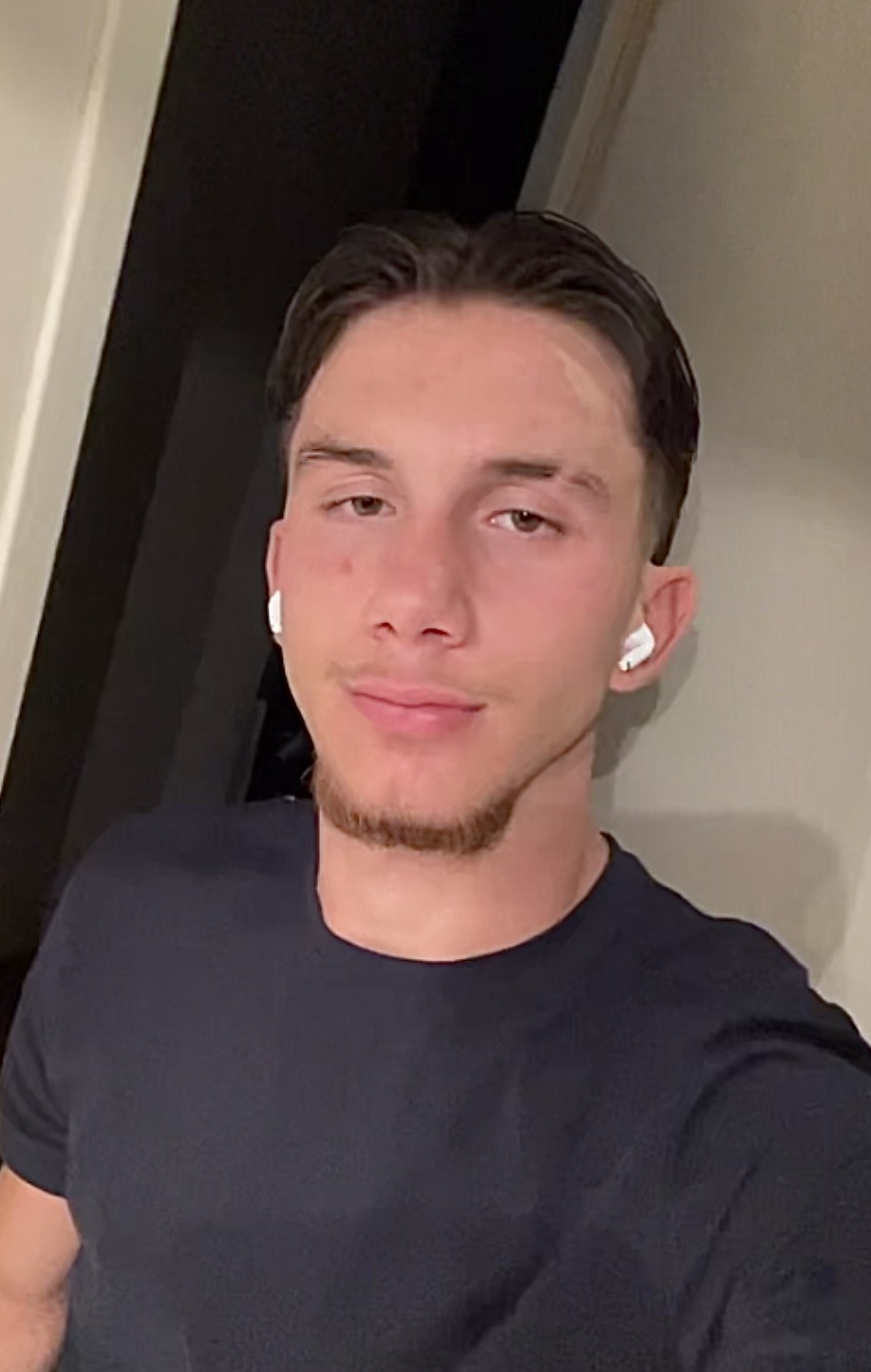 Profil de Ermes, 20 ans, Boite gay à Ramiswil