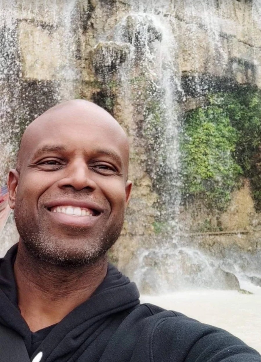 Profil de Fayel, 46 ans, Boite gay à Horn