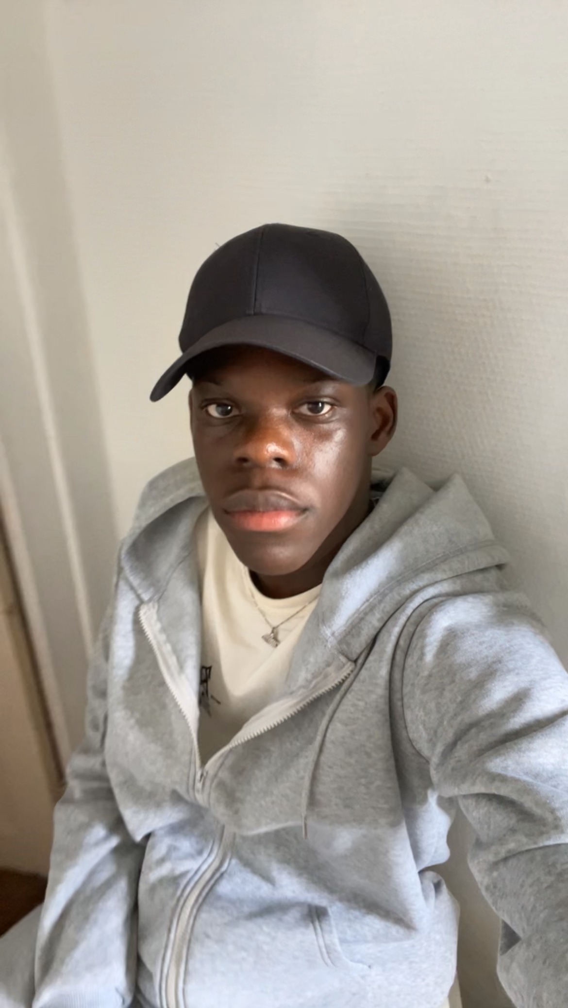 Profil de Morvan, 19 ans, Boite gay à Seewil