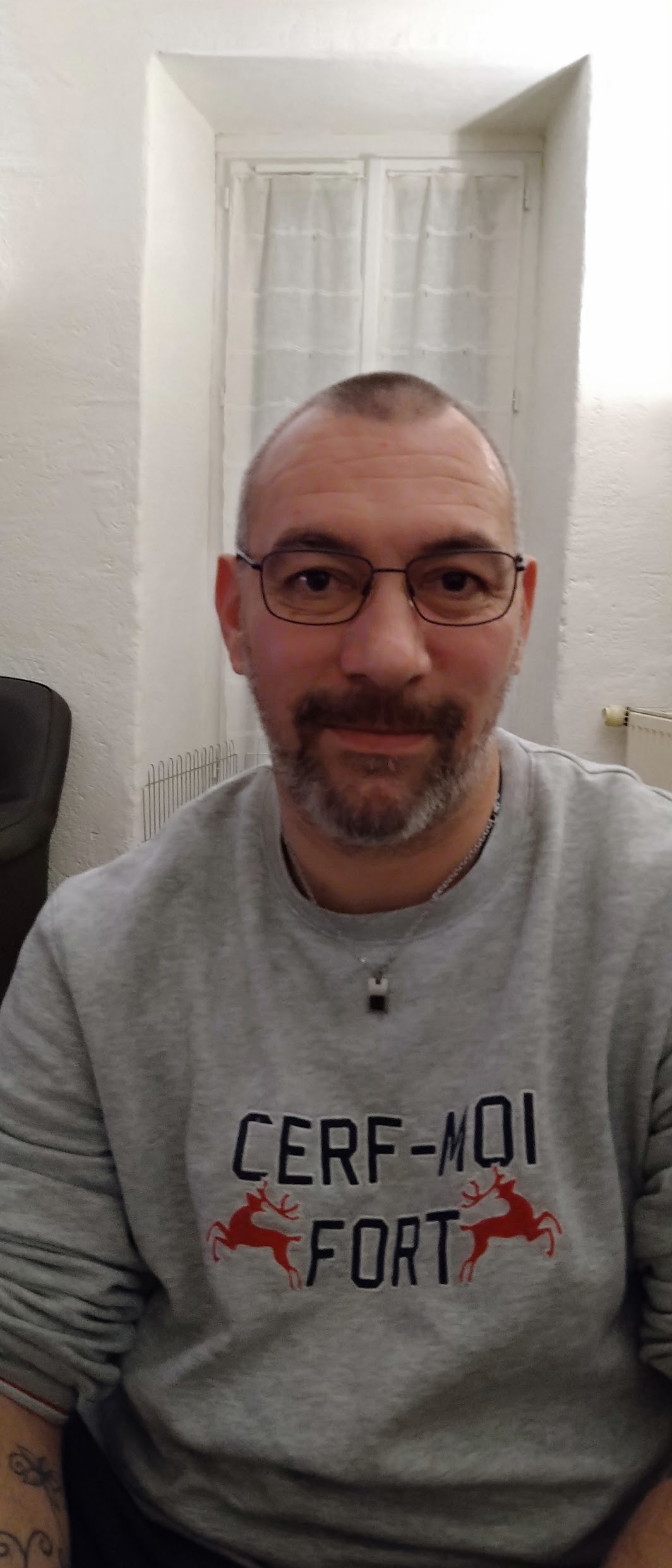 Profil de Miloud, 42 ans, Boite gay à Vignogn