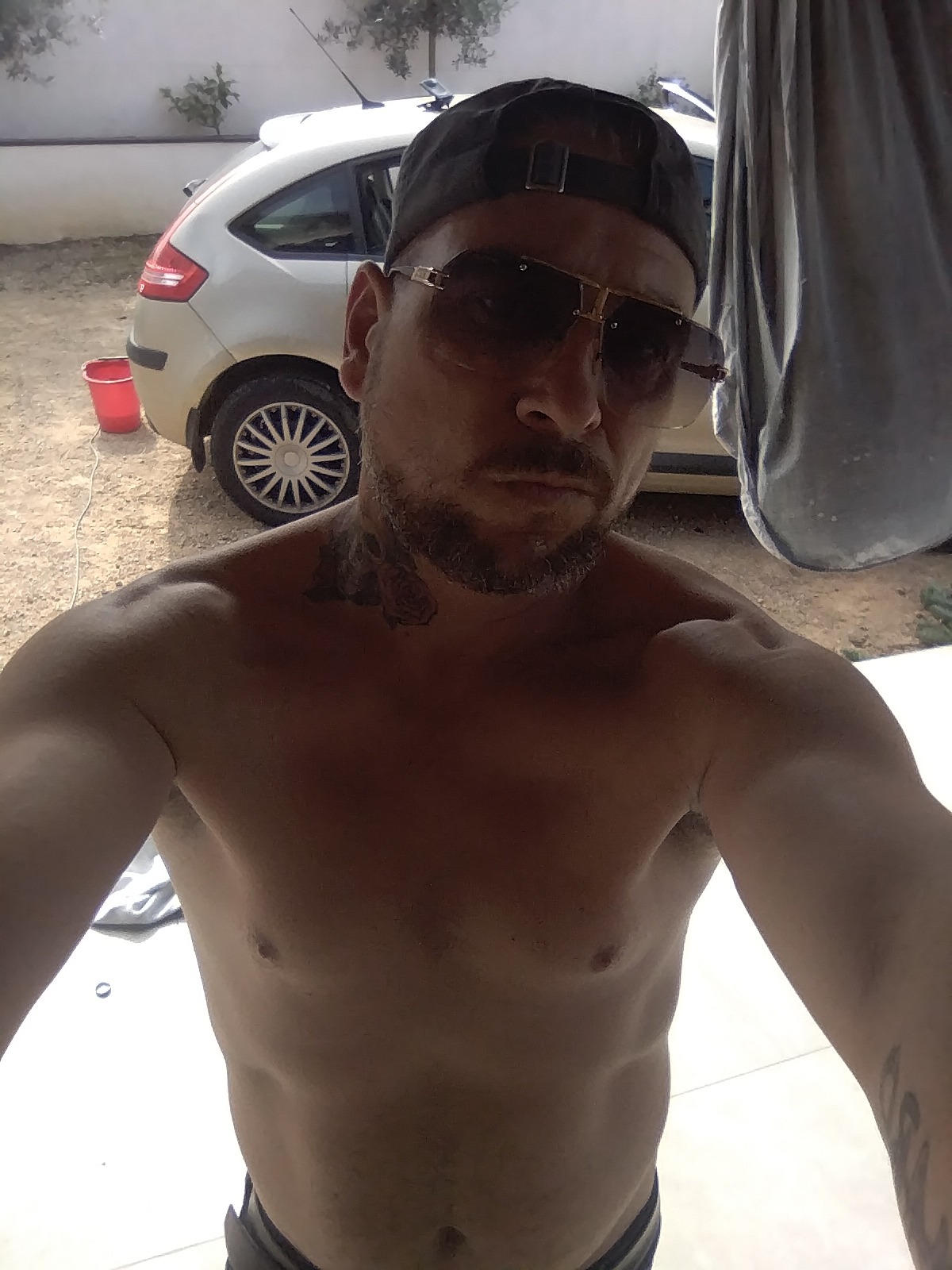 Profil de Mohamad, 40 ans, Boite gay à Oberems
