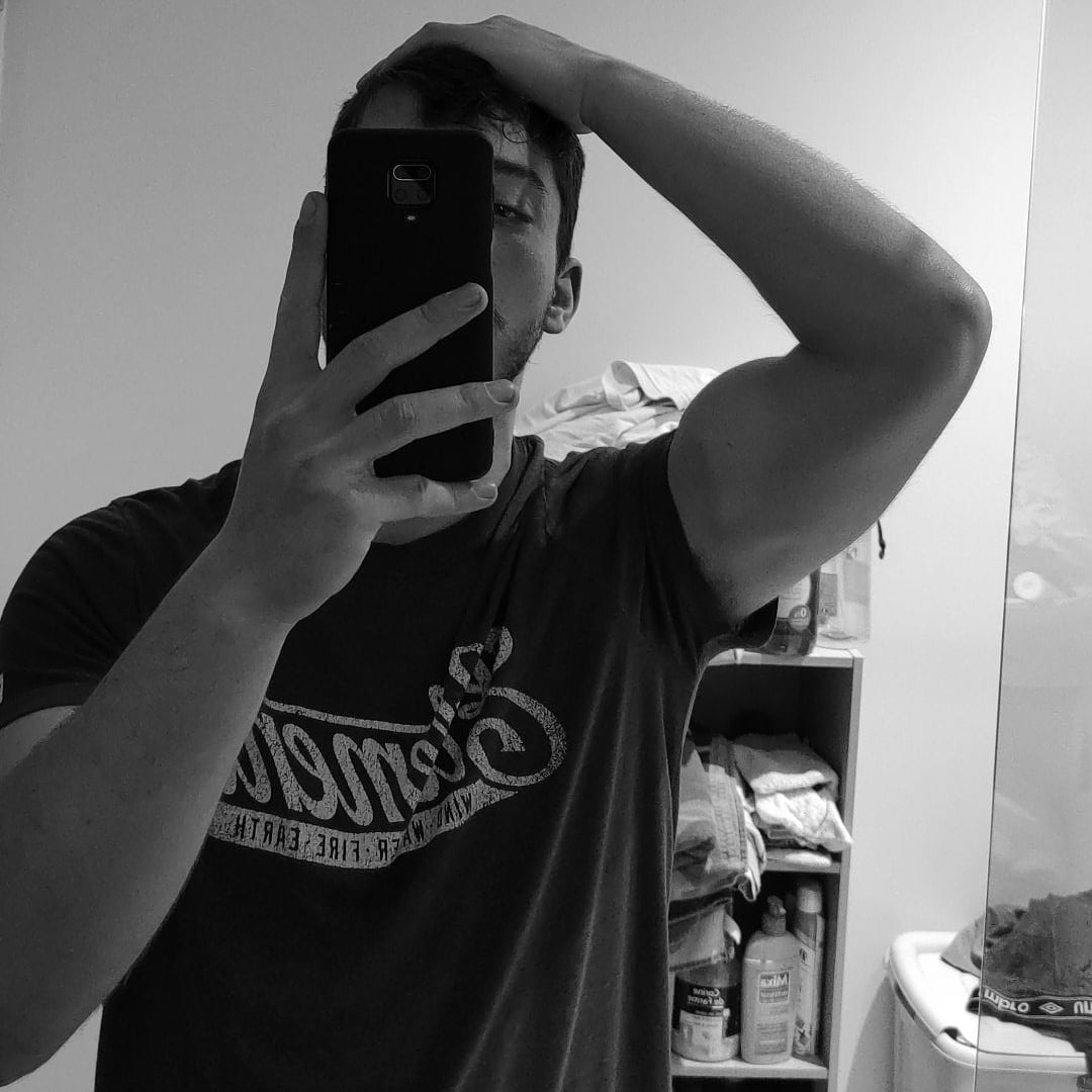 Profil de Yanisse, 23 ans, Boite gay à Curio