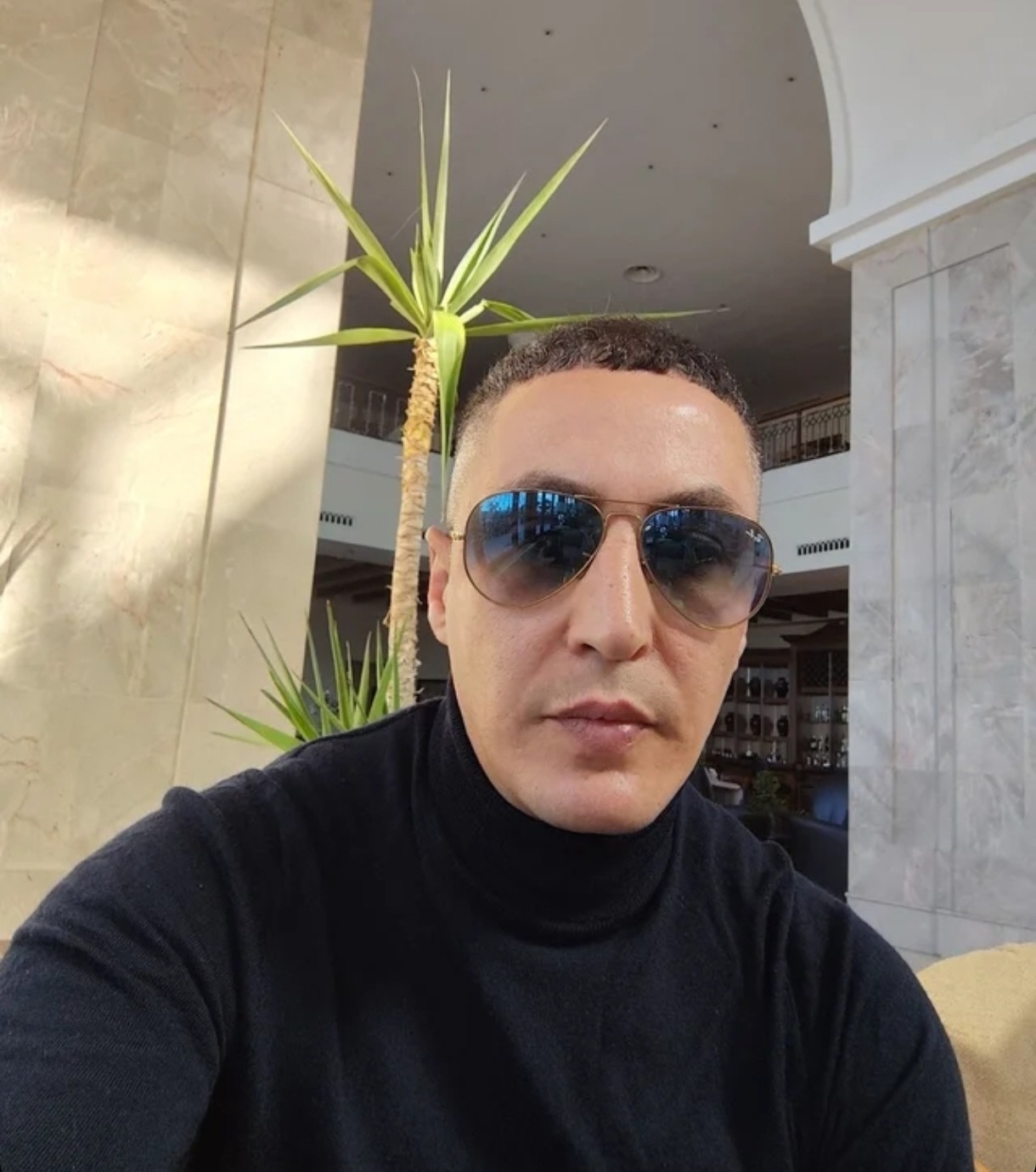 Profil de Aliocha, 36 ans, Boite gay à Osco