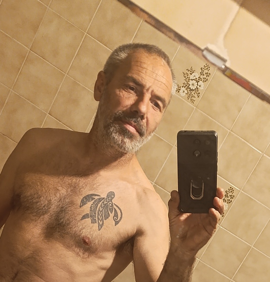 Profil de Abdoulay, 51 ans, Boite gay à Scuol