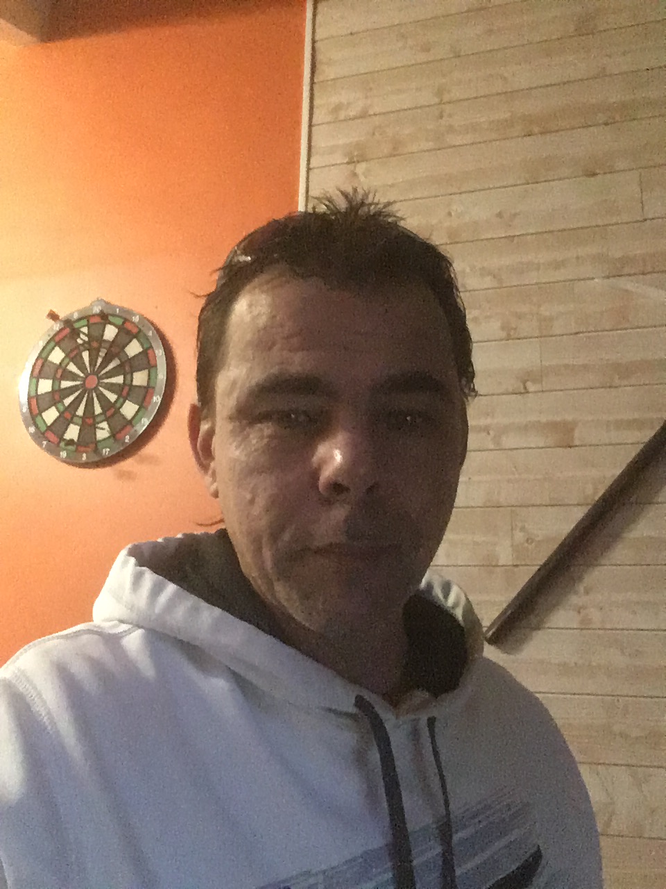Profil de Iba, 46 ans, Boite gay à Ferden