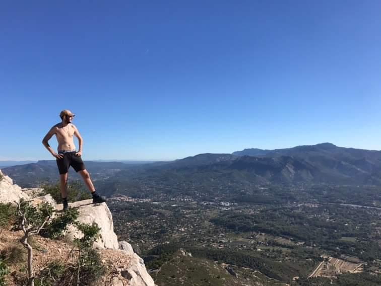 Profil de Roann, 25 ans, Boite gay à Hermenches