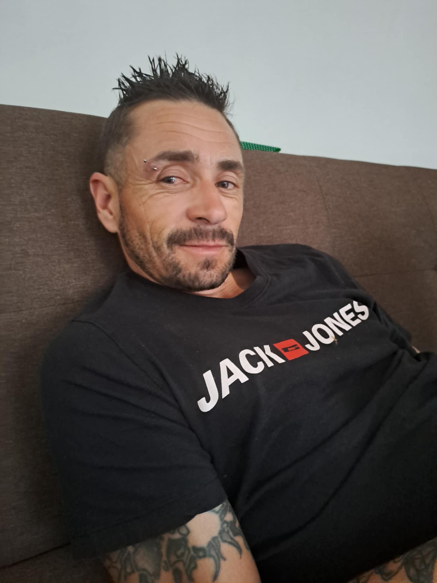 Profil de Iann, 37 ans, Boite gay à Montricher