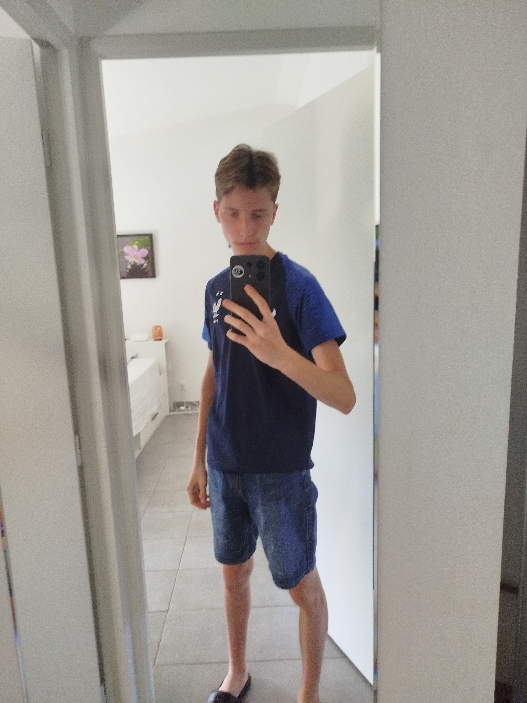 Profil de Adlane, 18 ans, Boite gay à Castaneda