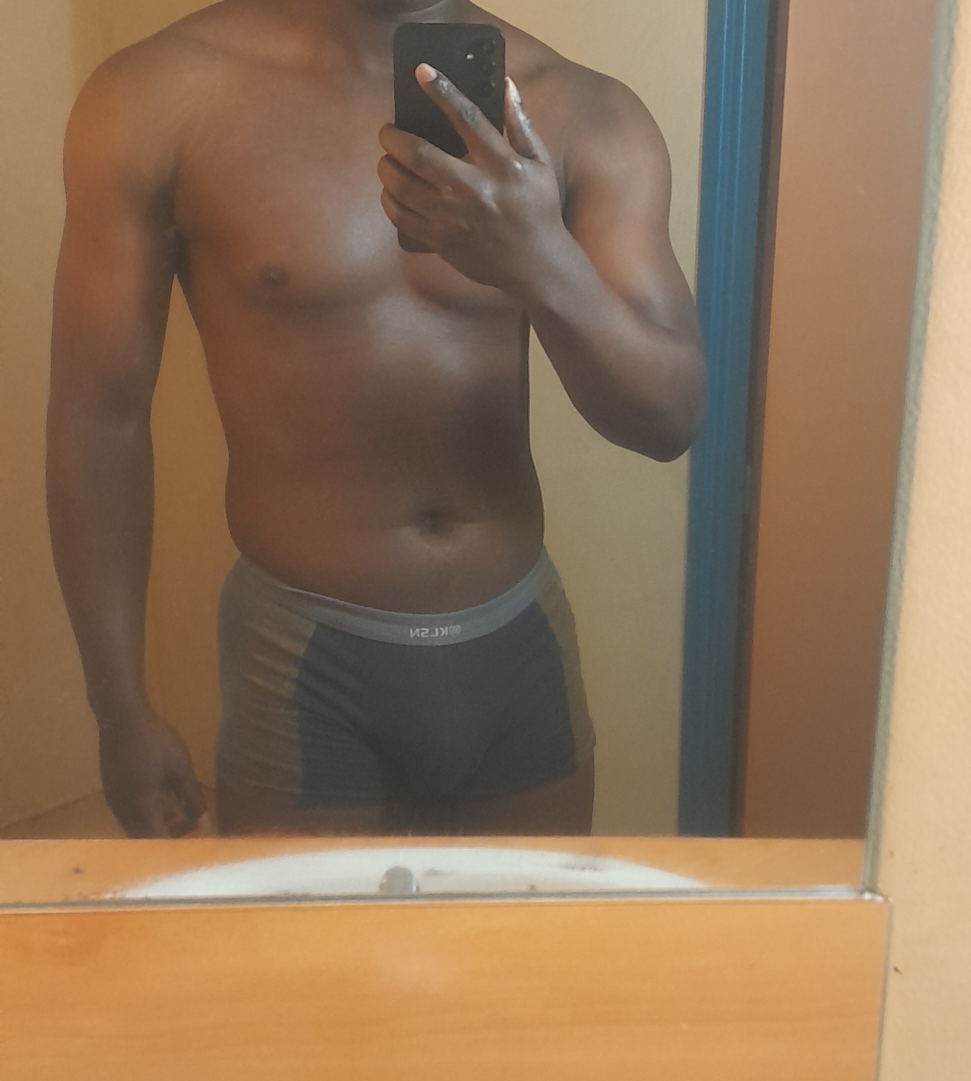 Profil de Doris, 25 ans, Boite gay à Mirchel