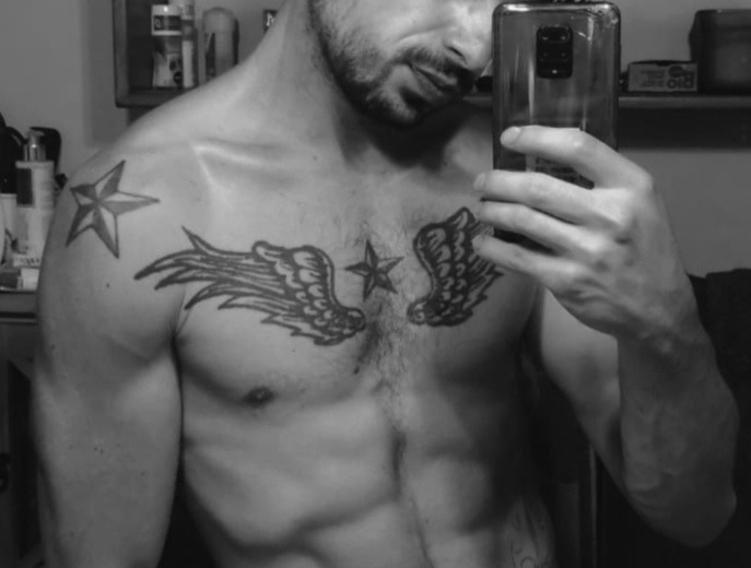 Profil de Yovan, 26 ans, Boite gay à Vignogn