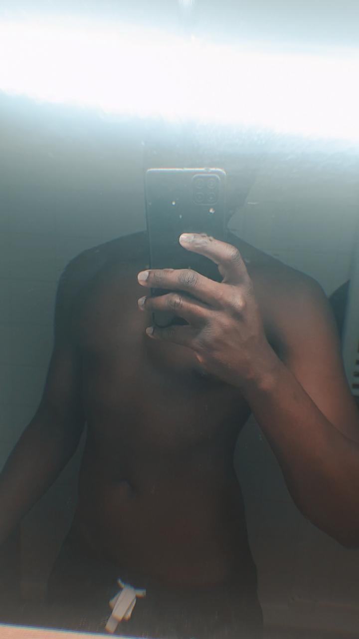 Profil de Timothée, 19 ans, Boite gay à Campascio