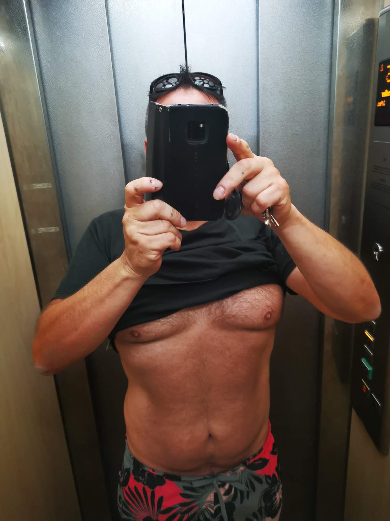Profil de Ygal, 55 ans, Boite gay à Hornussen