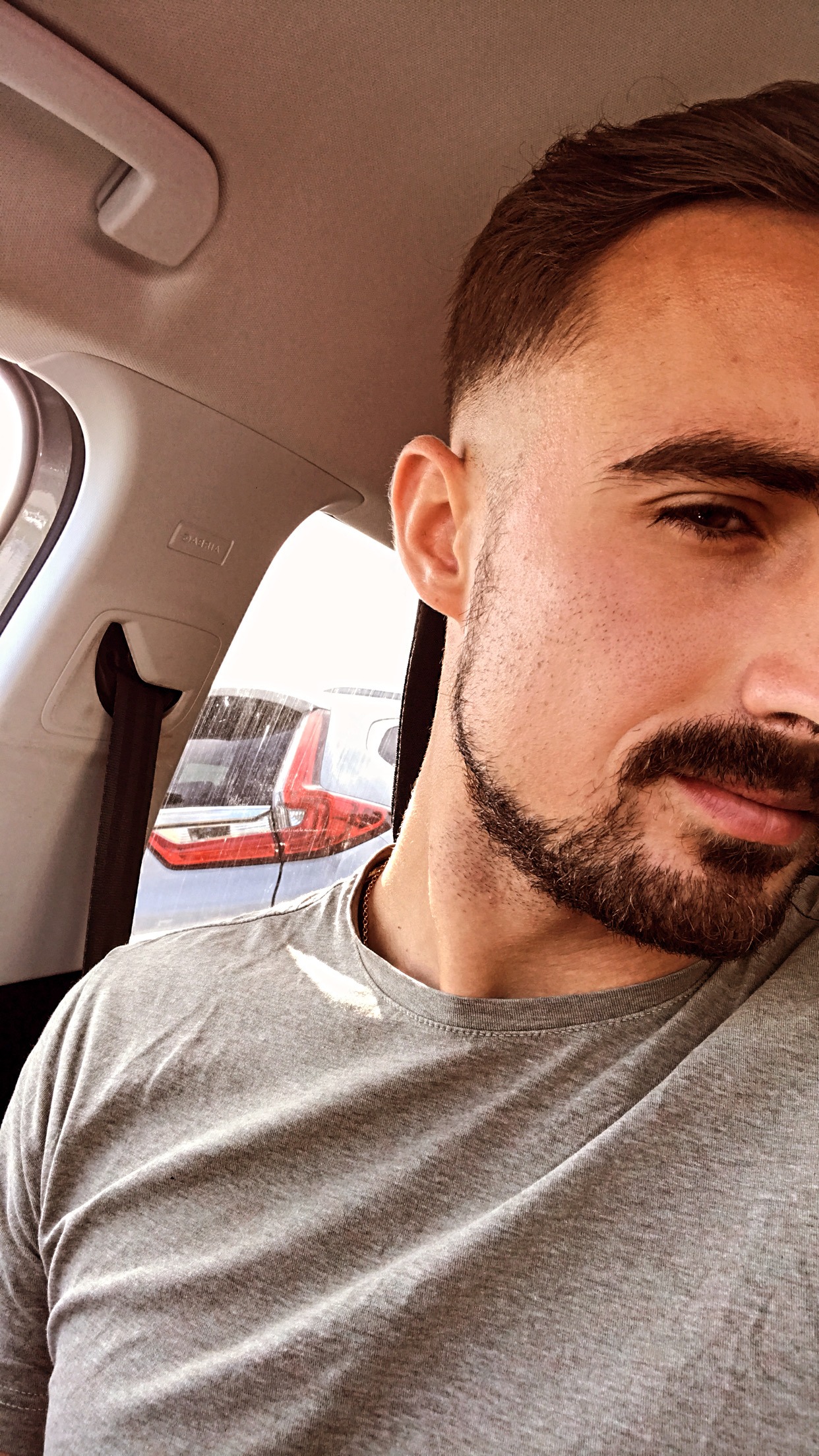 Profil de Jolhan, 31 ans, Boite gay à Riedtwil