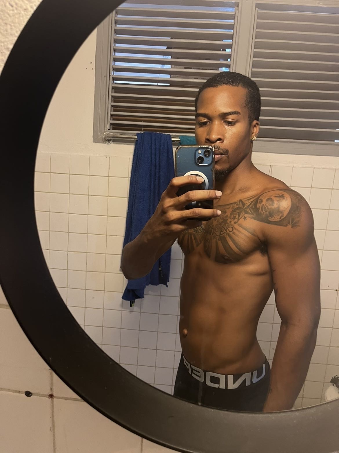 Profil de Maxwell, 30 ans, Boite gay à Fläsch