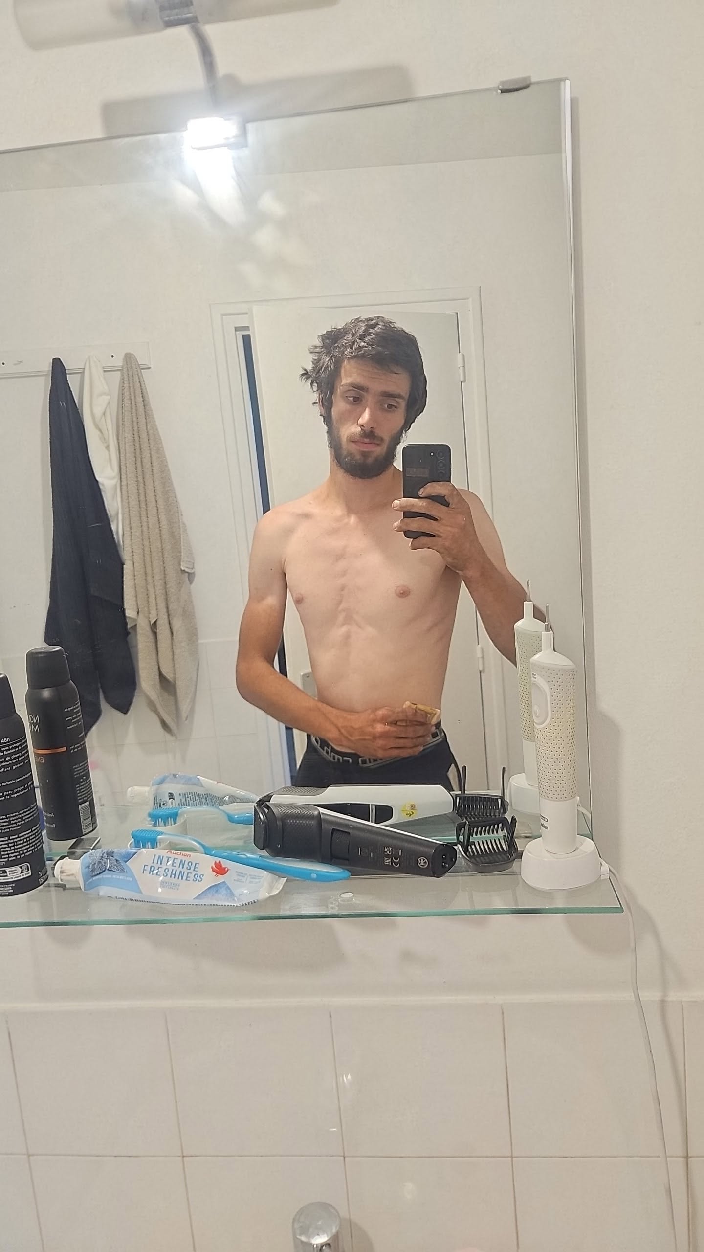 Profil de Olann, 19 ans, Boite gay à Hellikon